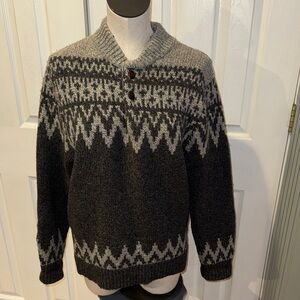 L.L. Bean Men's 100% Lambs’ wool Nordic Gray‎ Patterned Crewneck Sweater Sz Med
